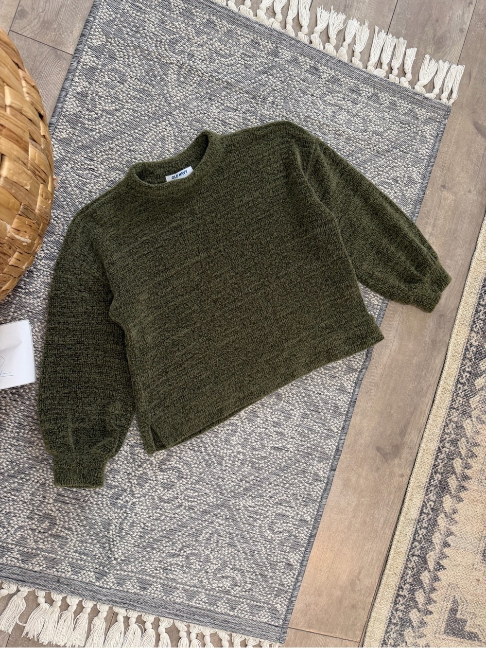 New Old Navy Girls Cozy Mock-Neck Chenille Sweater Olive Green Large - Picture 6 of 13